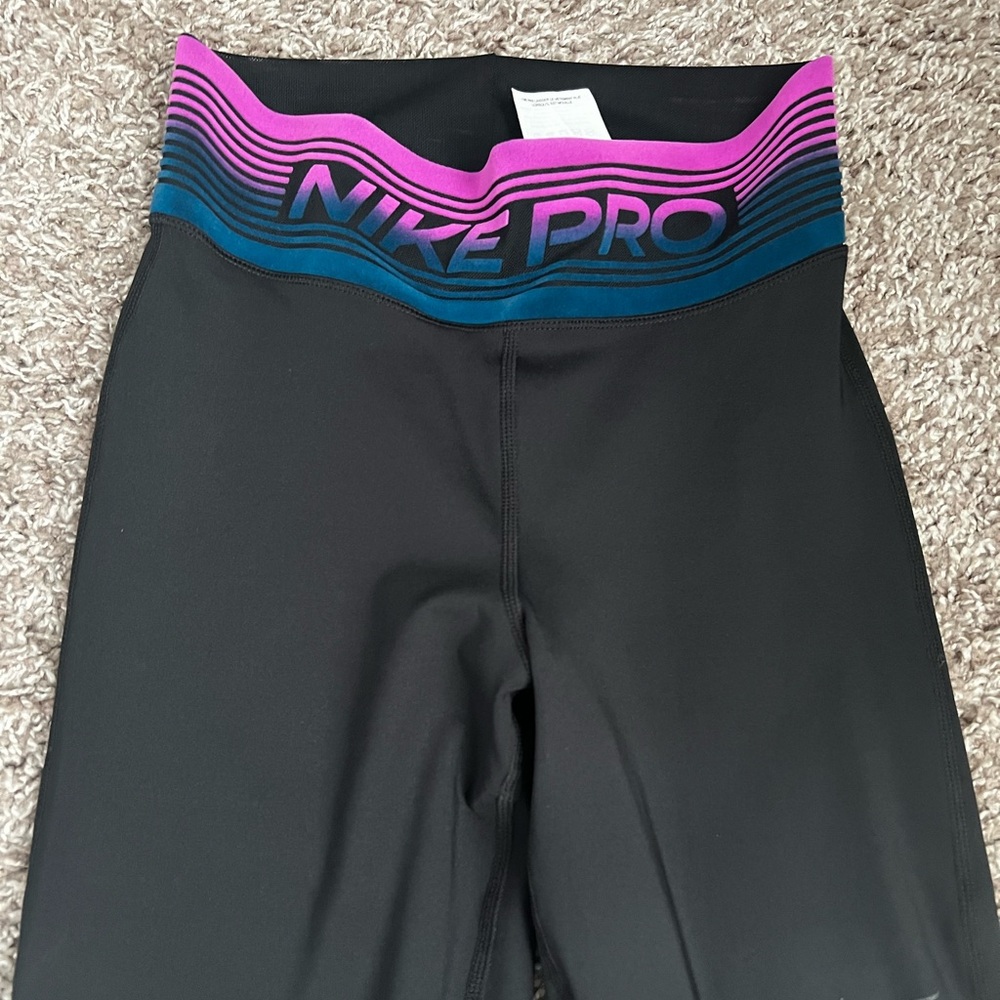 Nike Pro Training Leggings View 5